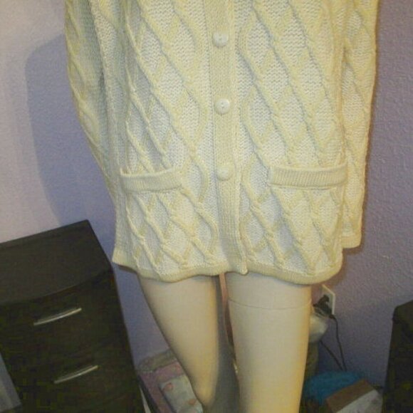 Aran Crafts Cable Knit Cardigan Size XS Sweater Butter Yellow Fisherman Wool - Picture 4 of 10